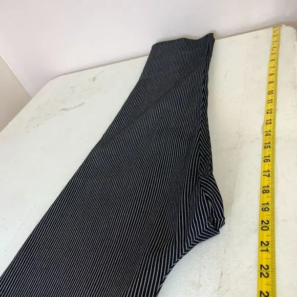 Hell Bunny Pants Womens XL Black Jack Pedal Pusher Bat Pinstripe Crop Retro Punk - Picture 10 of 15